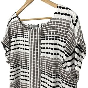 Habitat Short Sleeve Top Sz L Neutral Print Stretch Tee T-shirt Casual EUC